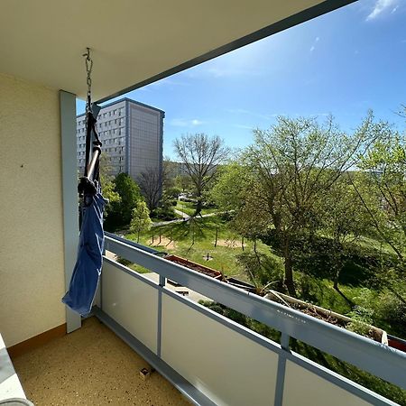 Ruhige Sonnige 1,5 Zimmer Wohnung Erfurt Ngoại thất bức ảnh