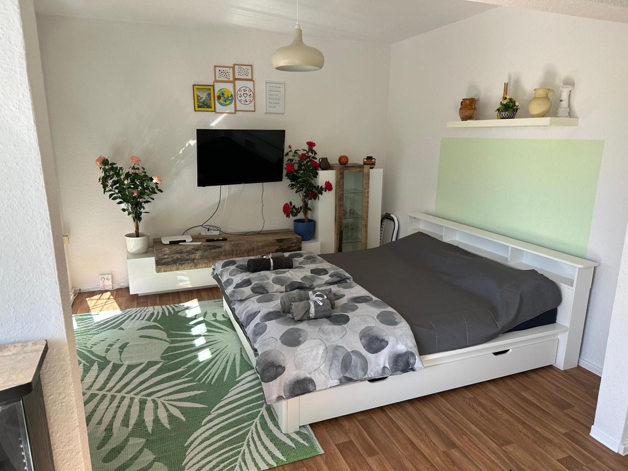 Ruhige Sonnige 1,5 Zimmer Wohnung Erfurt Ngoại thất bức ảnh
